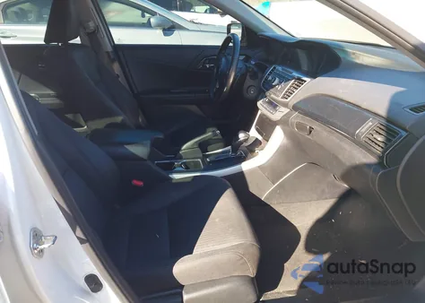 2013 Honda Accord Sport from USA, damaged, VIN 1HGCR2F52DA105058